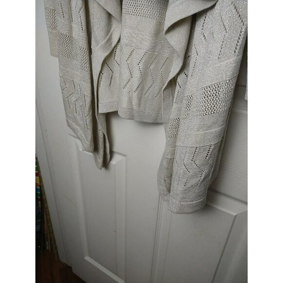 FYLO Women's Open Waterfall 3/4 Sleeve Tan Metallic Silver Accent Sweater SizeS - Picture 6 of 9